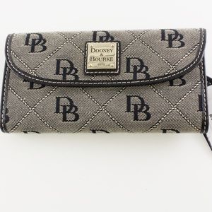 Dooney & Brooke Signature Continental Wallet NWT!